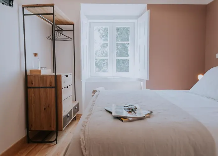 Casadorioguesthouse * Constância